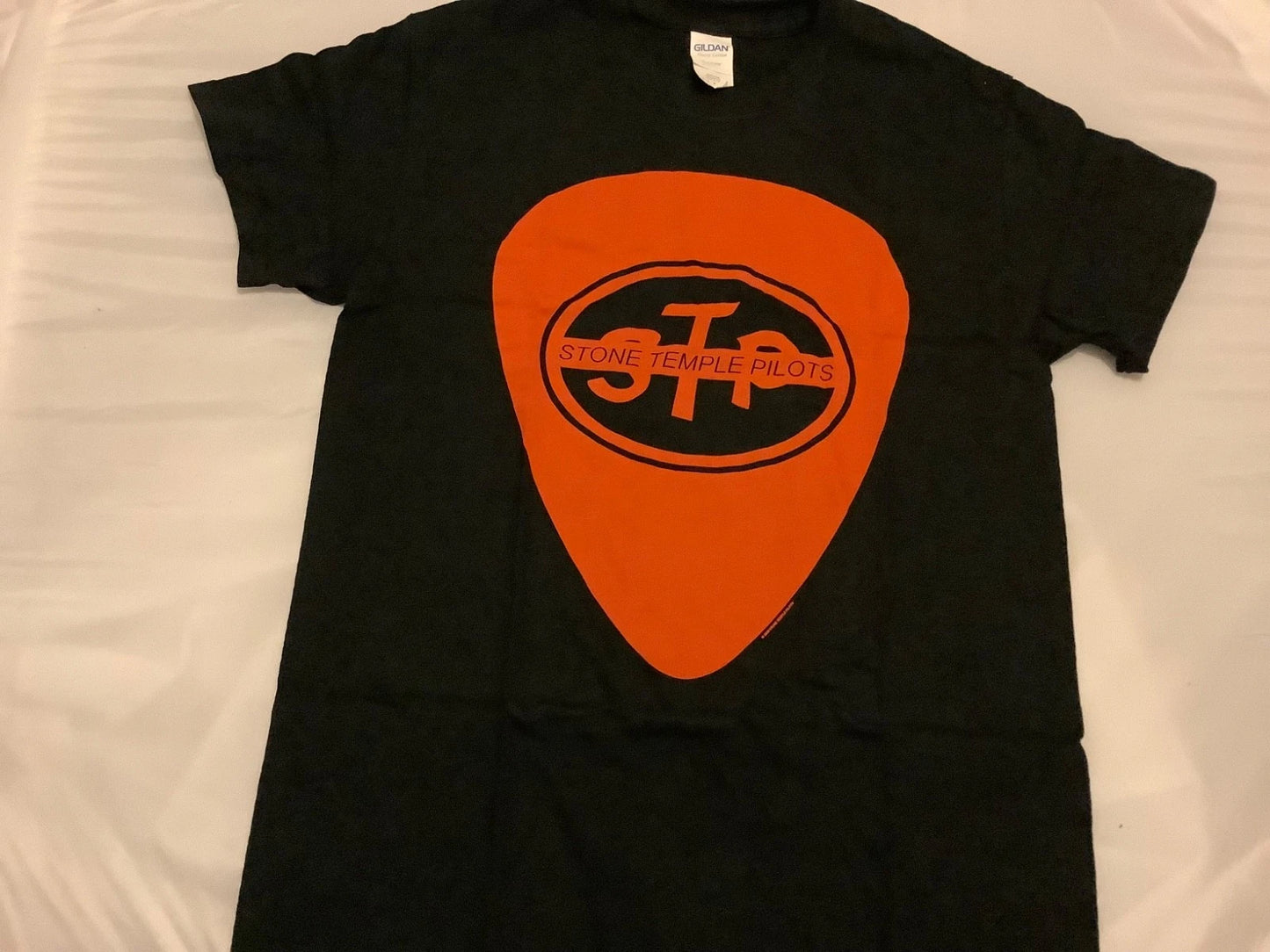 ** Stone Temple Pilots Orange Plectrum STP Logo T-shirt Official **
