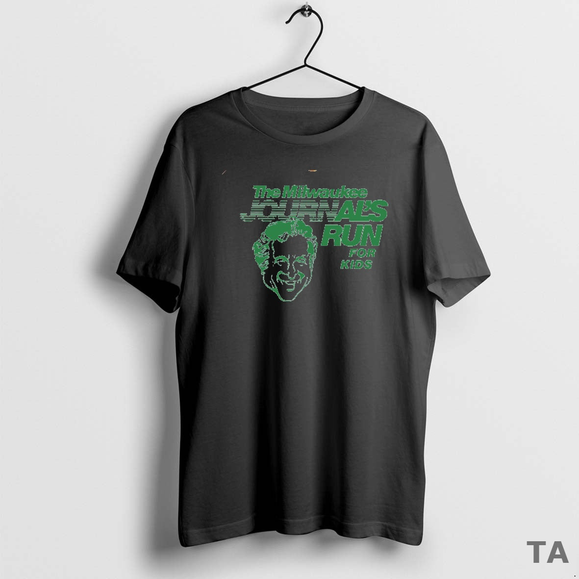 Top Rob Mcelhenney The Milwaukee Journals Run For Kids Circle T Shirt Sweater