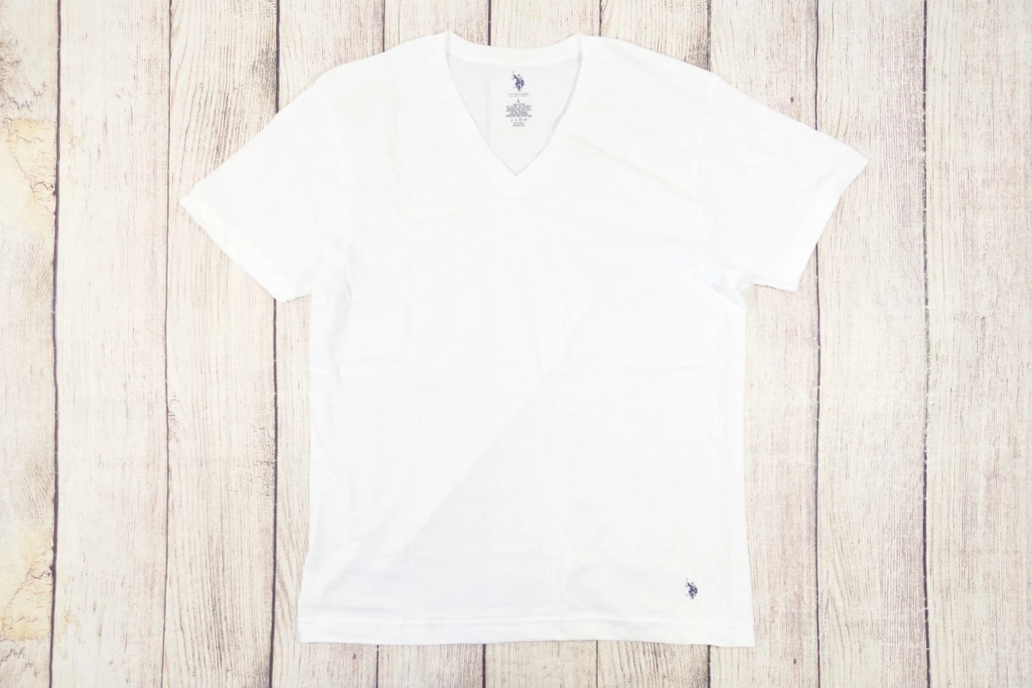 U.S. POLO ASSOCIATION WHITE LARGE VNECK TEE TSHIRT MENS NEW