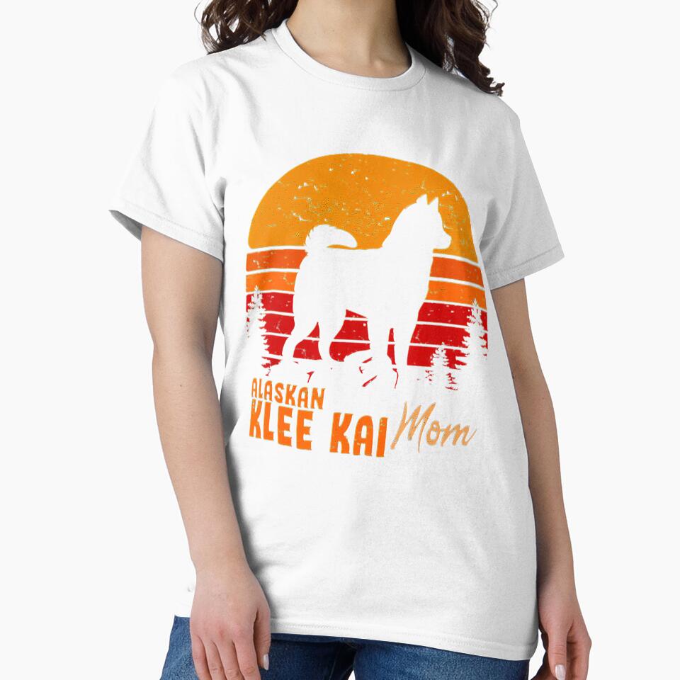 Alaskan Klee Kai Mom Mama Vintage Retro Dog Women Gift Tee Gift Love by BargerStore